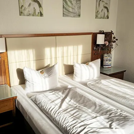 Avenue Altenfurt Hotel Nuremberg
