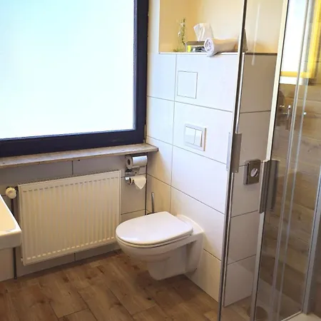 Hotell Avenue Altenfurt 3*