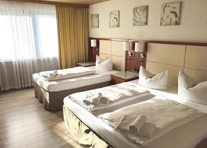 Avenue Altenfurt Hotel Nuremberga